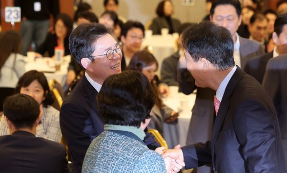 인사하는 오세훈·정원오