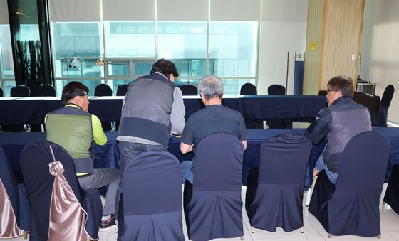 교섭 준비하는 화물연대