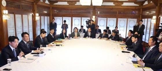 고위당정협의회 발언하는 강훈식 실장