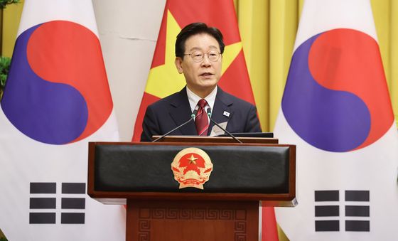 한-베트남 공동언론발표 발언하는 이재명 대통령