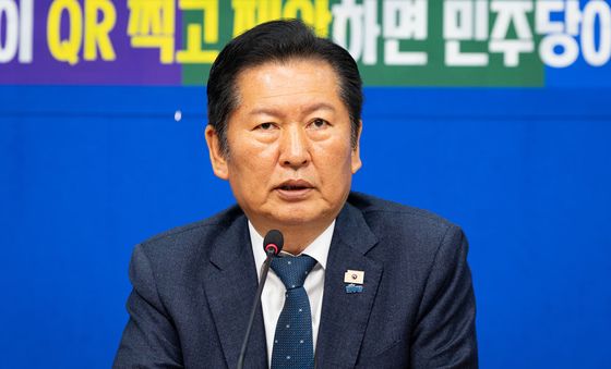 발언하는 정청래 대표