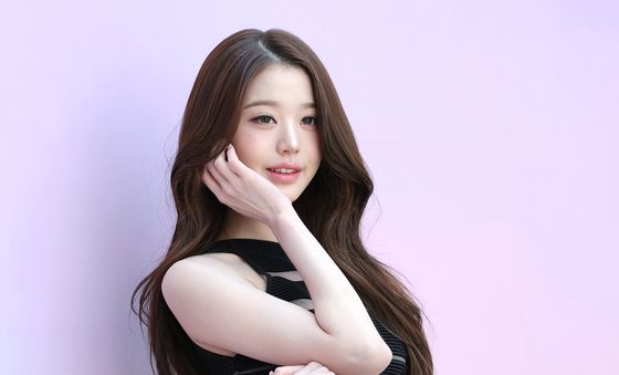 장원영, 인형이라 부를래