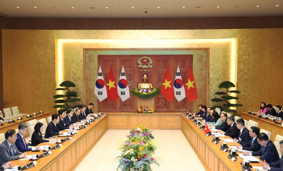 이재명 대통령, 레 민 흥 베트남 총리와 면담