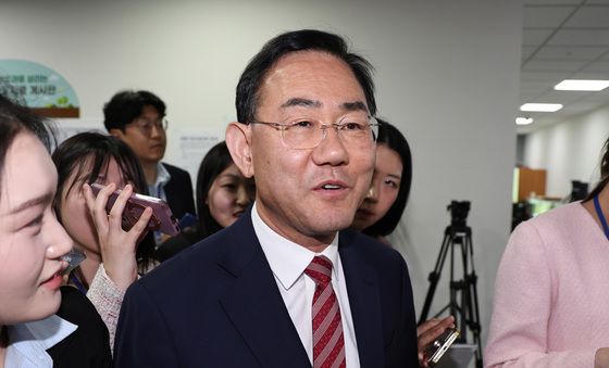 기자회견 마친 주호영