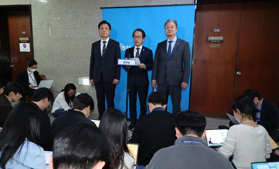 인천 지역 전략공천 발표하는 강준현