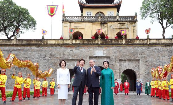 한-베트남 정상, 탕롱 황성 방문