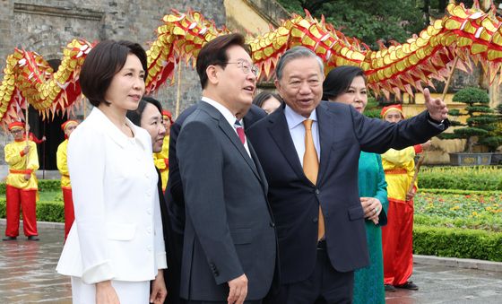 한-베트남, 탕롱 황성 친교일정