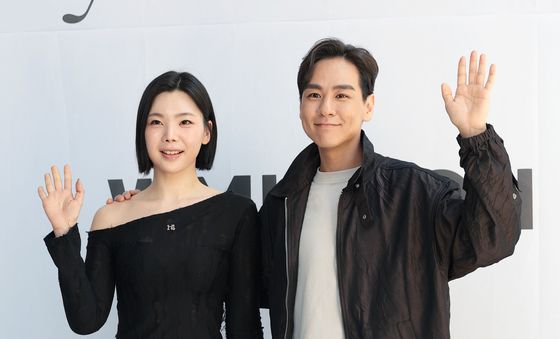 성수동 찾은 '돌싱글즈2' 이다은·윤남기 부부