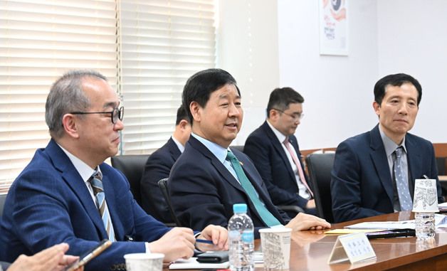 주요기업 사장단 만난 구윤철 부총리