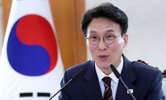 발언하는 김민석 총리