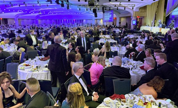 [포토] 인근서 총격 발생한 백악관 출입기자단 행사장