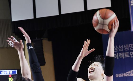 강이슬 '점프슛'