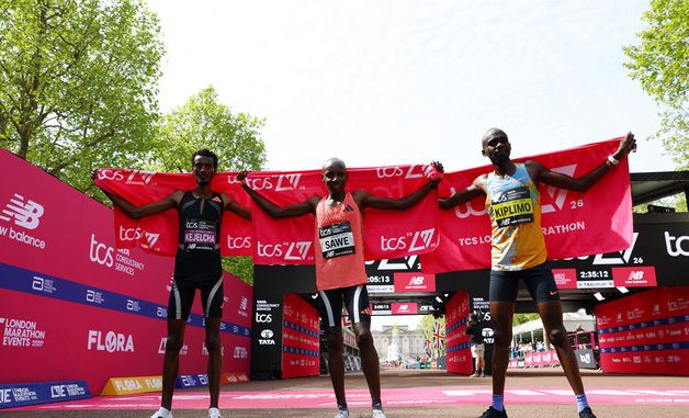 마라톤 2시간 벽 뚫었다