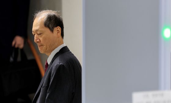 이완규 전 법제처장, 내란 가담·수사 무마 의혹 결심 공판 출석