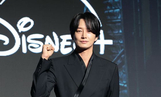 이현욱, 믿고 보는 배우