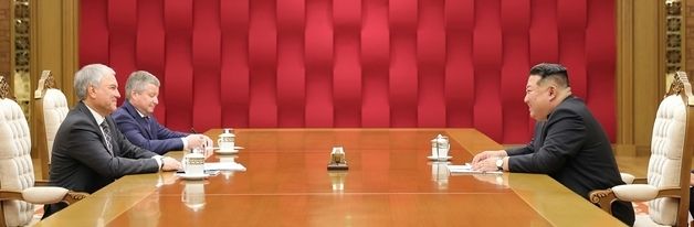 北 김정은, 러 볼로딘 접견…파병군 기념관 준공 계기 만남