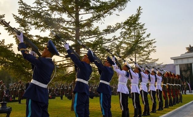 北, 러시아 파병군 기념관서 전사자 애도