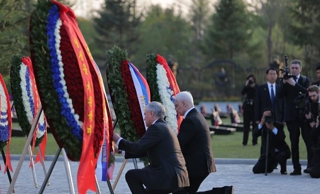 북러, 러시아 파병 북한군 기념관 공동 참배