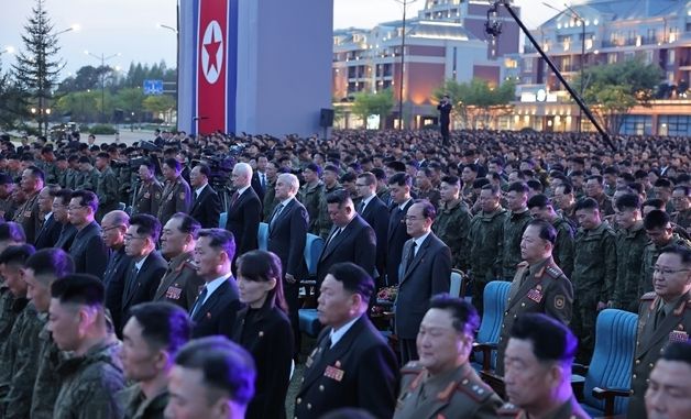 北 "영웅전사 정신, 국가와 군대와 인민의 숨결로 영원하길 기원"