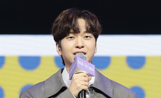 유재필, 넥스지 쇼케이스 진행맡은 YJP