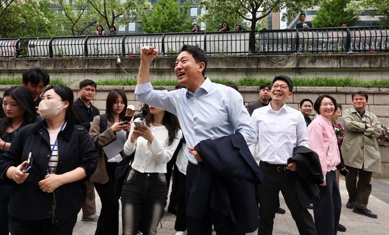 에비후보자 등록 마친 오세훈 국민의힘 서울시장 후보