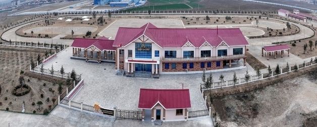 북한, 함경남도승마클럽 준공…"문화정서 생활 누리도록"