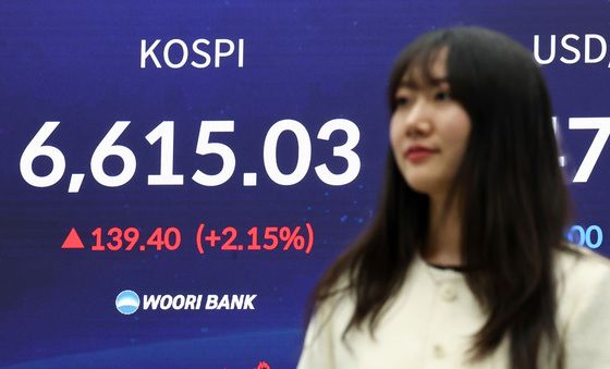 코스피 사상 첫 6600선 안착