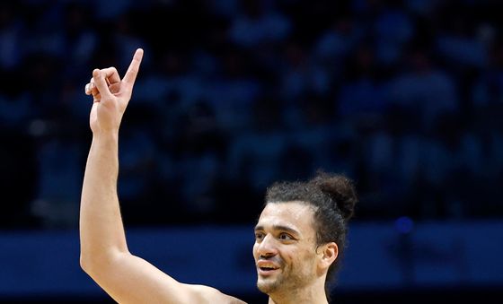 마레이 '한 개 남았어'