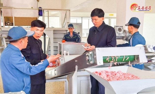 北 황주군당 일꾼 현장 지도 강화…품질 개선 주력