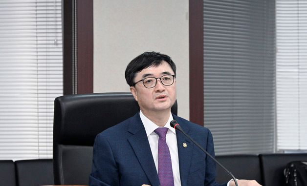 모두발언하는 임기근 기획처 차관