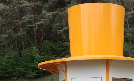 예술의전당 음악광장 찾은 이주빈