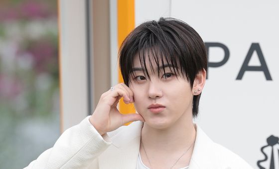 계훈, 사랑스러운 볼 하트