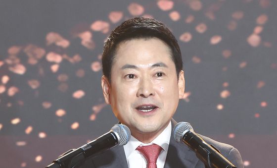 대한주택관리사협회 한마음 대축제서 축사하는 장동혁 대표