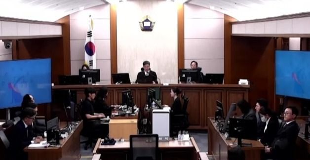 '주가조작·금품수수' 김건희 여사 2심 선고 공판