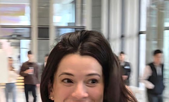 매디슨 황, 류재철 LG전자 CEO 만남 위해 트원타워 방문