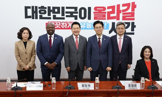 ' 아동청소년 SNS중독, 플랫폼의 보호책임 강화를 위한 긴급좌담회'