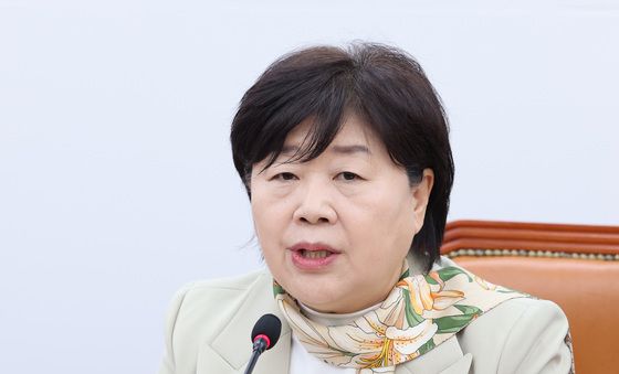 발언하는 서영교 조작기소 국조특위 위원장