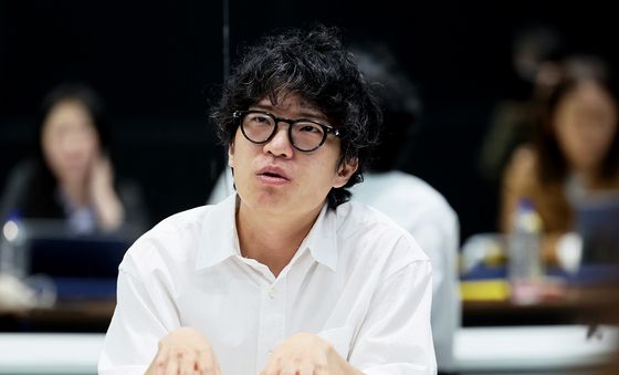 '대나무 숲에서' 음악 설명하는 박다울 음악감독