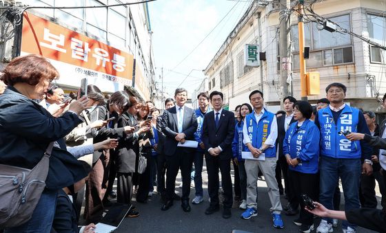 장위14 재개발구역 찾은 정원오 후보