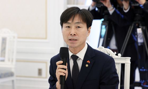 발언하는 한창민 사회민주당 대표