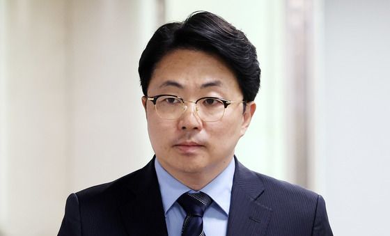 법정 향하는 '김건희 집사' 김예성