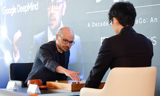 하사비스 CEO '신중하게'