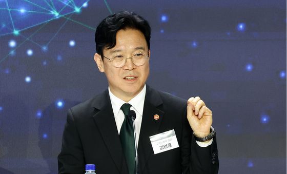 청년뉴딜 보고회 발언하는 김영훈 고용노동부 장관