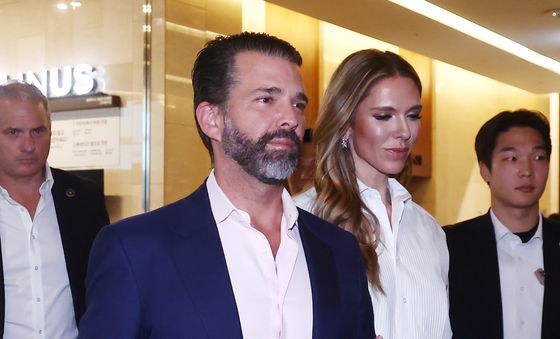 정용진 회장 부인 콘서트 참석하는 트럼프 주니어