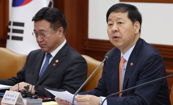 구윤철 부총리, 경제관계장관회의 주재