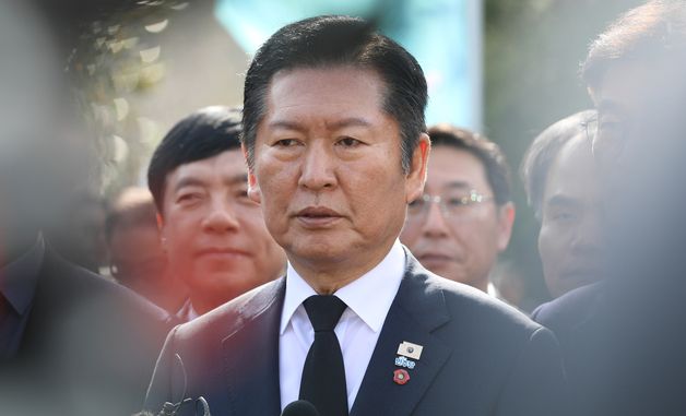 제주4·3평화공원 찾은 정청래