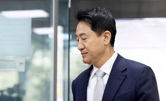 재판장 향하는 오세훈 시장