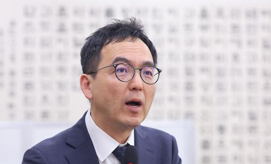 국조특위 발언하는 구자현 직무대행