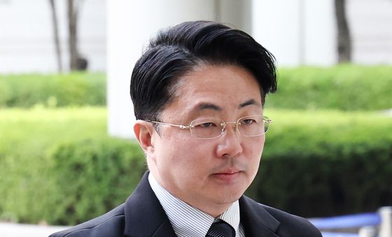 항소심 공판 마친 김예성