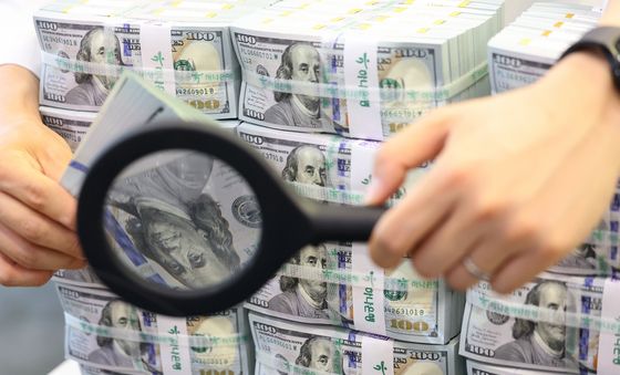 3월 외환보유액 두달 만에 39.7억 달러 감소